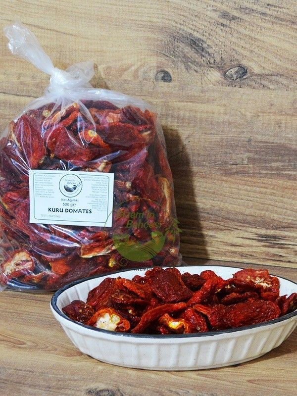 Domates Kurusu 1 Kg.